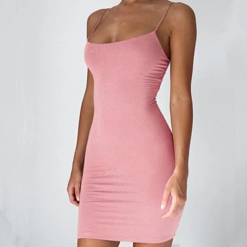Mila | Vestido mini negro de tirantes